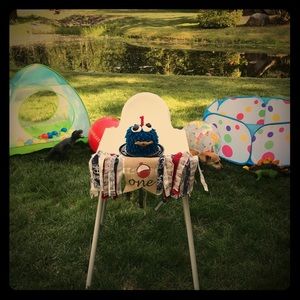 One Year Birthday High-chair Banner